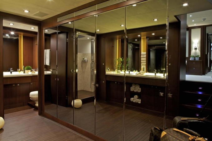 Yacht SANJANA -  Master Bath